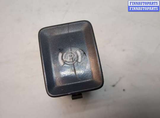 Кнопки на Volkswagen Passat CC (357)