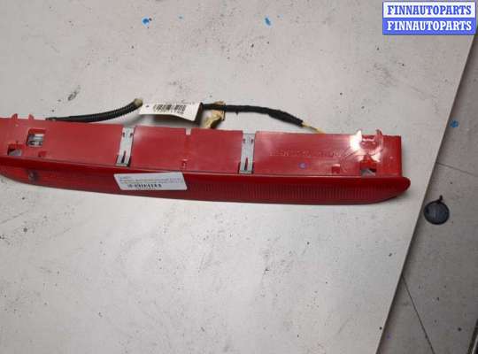 купить Фонарь дополнительный (стоп-сигнал) на Volkswagen Touran 2010-2015