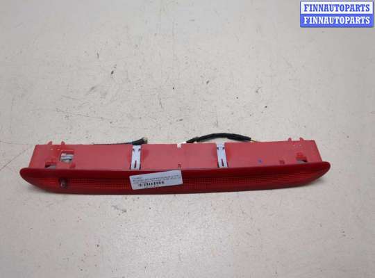 купить Фонарь дополнительный (стоп-сигнал) на Volkswagen Touran 2010-2015