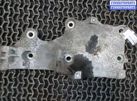 Кронштейн компрессора кондиционера VG2303336 на Volkswagen Golf 5 2003-2009