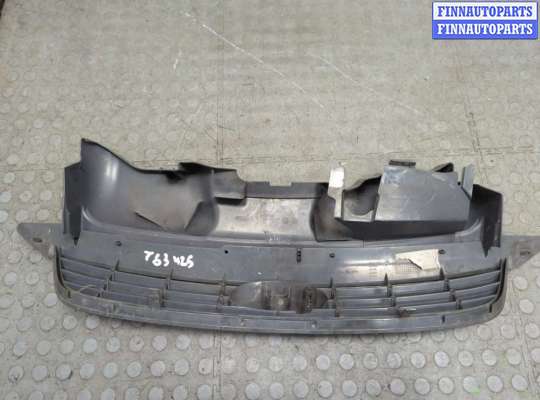 купить Решетка радиатора на Ford Focus 2 2008-2011
