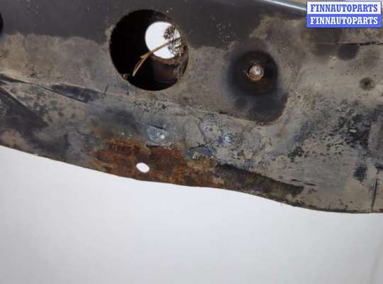 купить Балка под радиатор на Nissan Note E11 2005-2013