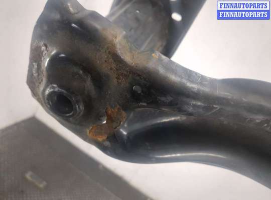 купить Усилитель бампера на Volkswagen Touareg 2010-2014
