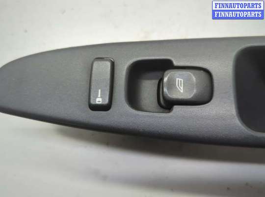 купить Кнопка стеклоподъемника (блок кнопок) на Volvo S40 / V40 1995-2004