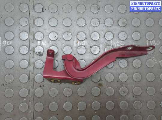 купить Петля капота на Toyota Auris E15 2006-2012