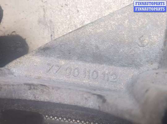 купить Кронштейн (лапа крепления) на Renault Scenic 1996-2002