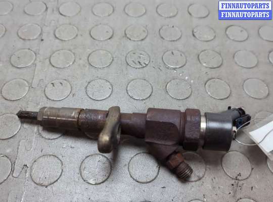 купить Форсунка топливная на Renault Laguna 2 2001-2007