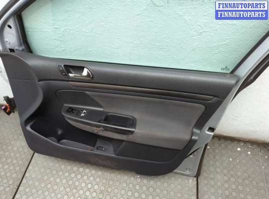 купить Стекло боковой двери на Volkswagen Golf 5 2003-2009