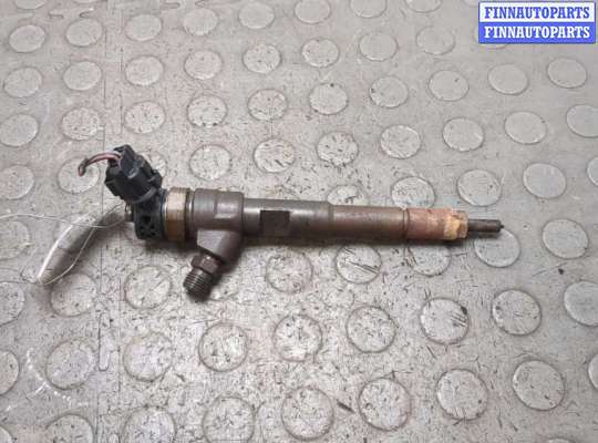 купить Форсунка топливная на Renault Clio 2012-2016