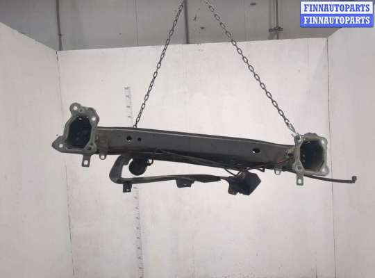 Усилитель бампера VL578321 на Volvo V50 2004-2012
