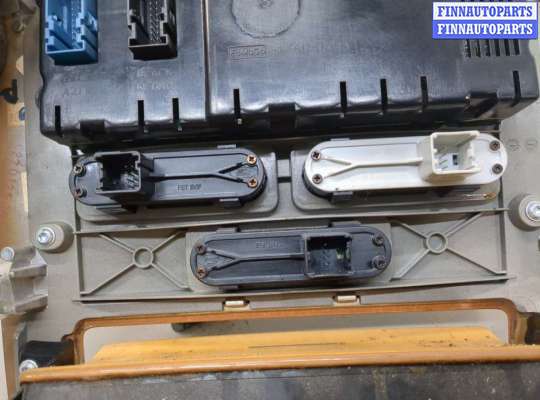 купить Кнопка обогрева сидений на Lincoln Navigator 2006-2014