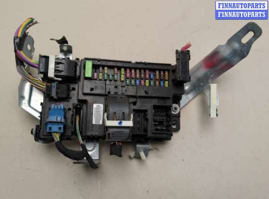 купить Блок предохранителей на Ford Explorer 2015-2019