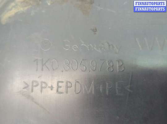 Локер на Volkswagen Golf V (1K)