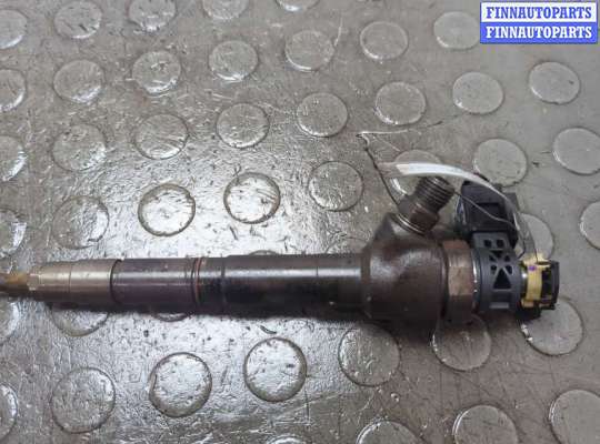 купить Форсунка топливная на Skoda Octavia (A7) 2013-2023