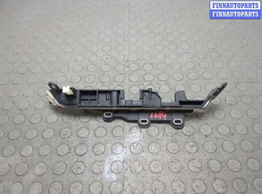 купить Пластик (Обшивка) моторного отсека на BMW 5 G30, G31 2017-2023