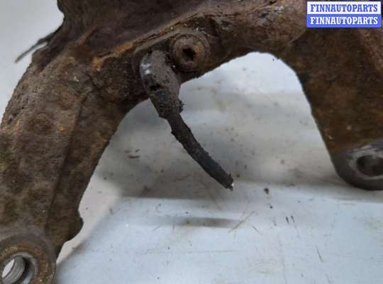 купить Ступица (кулак, цапфа) на Renault Scenic 2009-2012