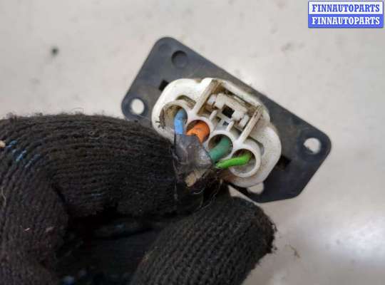 купить Сопротивление отопителя (моторчика печки) на Nissan Pathfinder 2004-2014