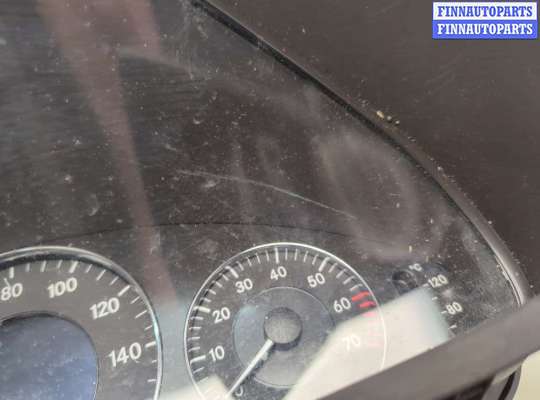 Щиток приборов на Mercedes-Benz CLK (W209)