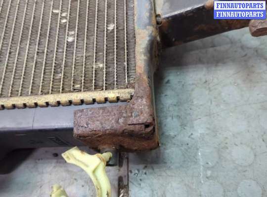 Радиатор основной на Lincoln Navigator II (U228)