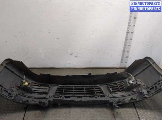 Бампер передний на Volkswagen Golf V (1K)