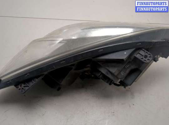 Фара передняя на Kia Ceed I (ED)