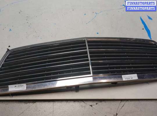 Купить Решетка радиатора на Mercedes C W203 2000-2008 Решетка радиатора MB1629745 на Mercedes C W203 2000-2008