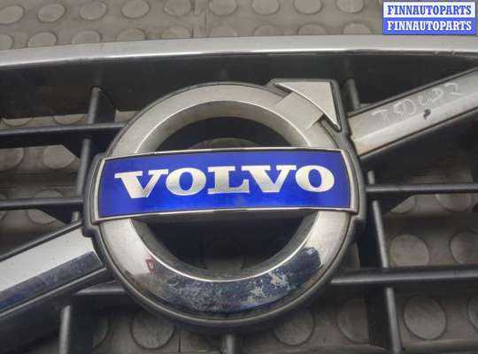 купить Решетка радиатора на Volvo XC90 2002-2014