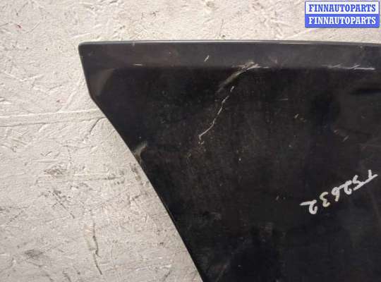 Капот на Renault Clio III