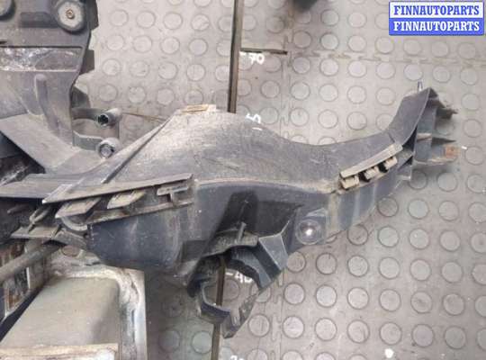 купить Рамка передняя (телевизор) на Audi A1 (8X) 2010-2014