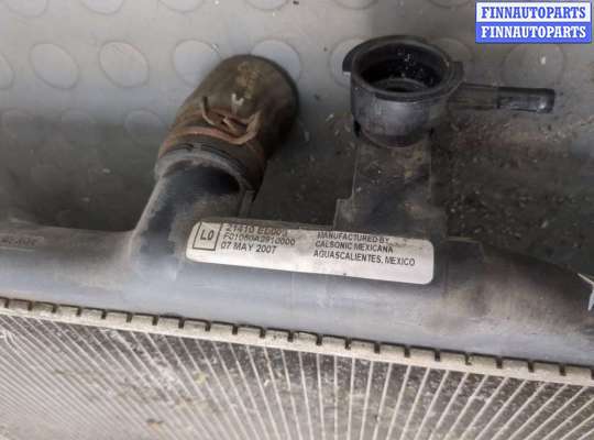 купить Радиатор охлаждения двигателя на Nissan Tiida 2004-2013