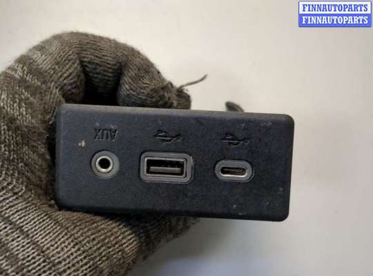купить Разъем AUX/USB на Chevrolet Equinox 2017-2024
