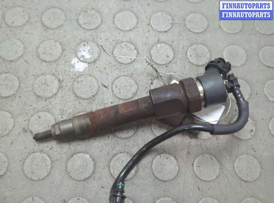 Купить Форсунка топливная на Volvo S40 / V40 1995-2004 Форсунка топливная VL530262 на Volvo S40 / V40 1995-2004