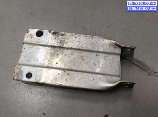 купить Кронштейн усилителя бампера на Mercedes C W204 2006-2015