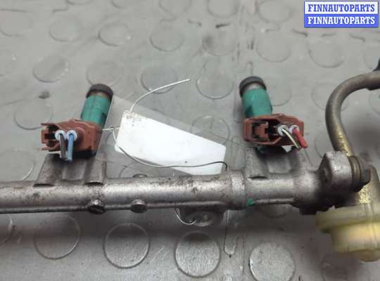 купить Форсунка топливная на Toyota Previa (Estima) 2000-2006