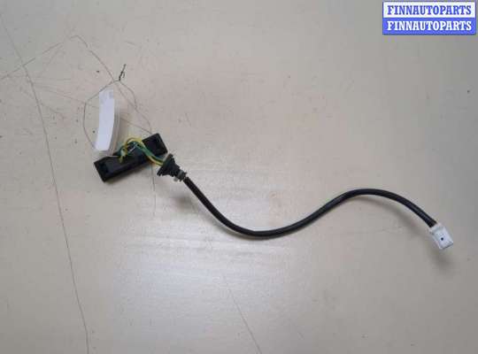 купить Кнопка открывания багажника с крышки на Nissan X-Trail (T32) 2013-2023