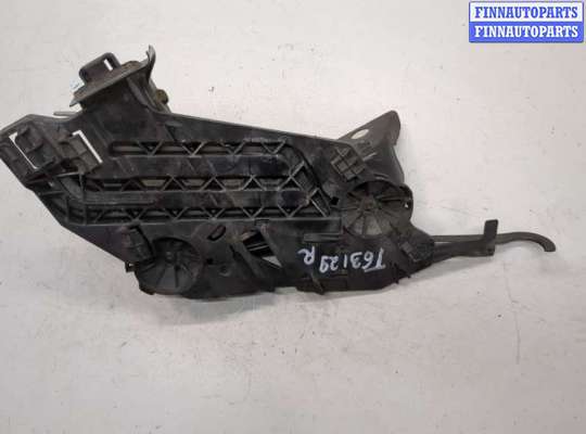 Купить Кронштейн фары на Skoda Octavia (A5) 2004-2013 Кронштейн фары SK531454 на Skoda Octavia (A5) 2004-2013