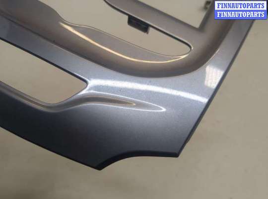 Рамка магнитолы на Chevrolet Cruze II (J400) 