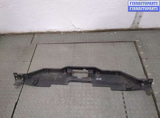 купить Накладка замка капота на Cadillac Escalade 3 2006-2014