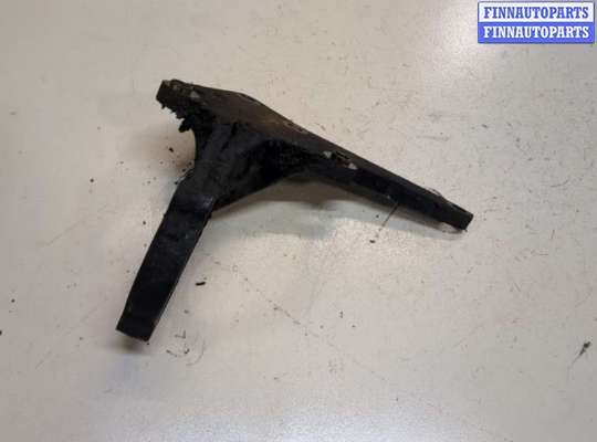 купить Кронштейн полуоси на Nissan X-Trail (T30) 2001-2007