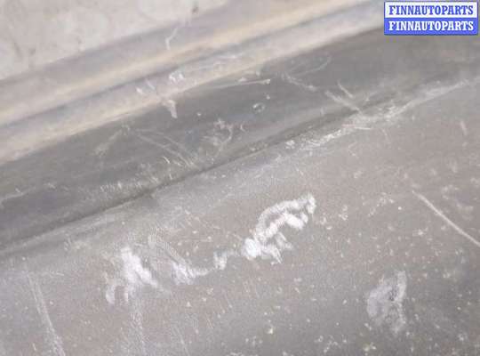 купить Накладка замка капота на Infiniti QX56 2010-2013