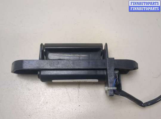 купить Кнопка открывания багажника с крышки на Mitsubishi Grandis