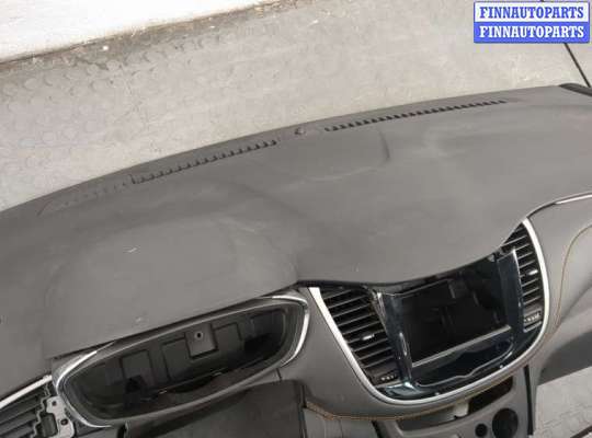 купить Панель передняя салона (торпедо) на Chevrolet Trax 2016-2022