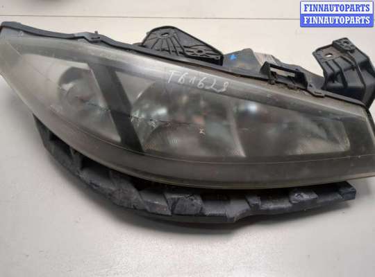 Кронштейн фары RN1576674 на Renault Laguna 2 2001-2007