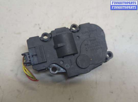 купить Электропривод заслонки отопителя на Volvo S90 2016-2020