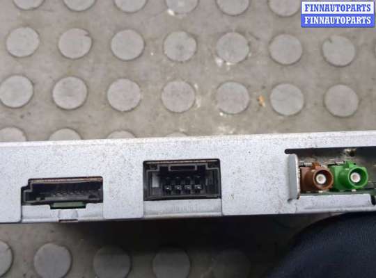 купить Блок управления радиоприемником на Volkswagen Passat 6 2005-2010