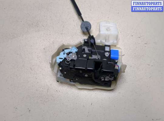 Замок боковой двери на Volkswagen Touran I (1T)