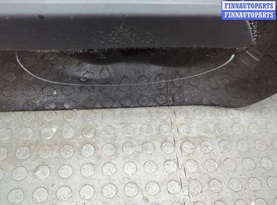 Дверь боковая