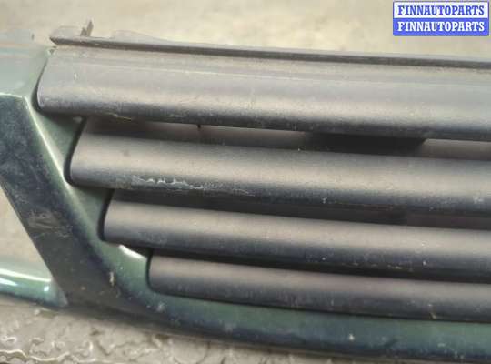 купить Решетка радиатора на Volkswagen Passat 4 1993-1997
