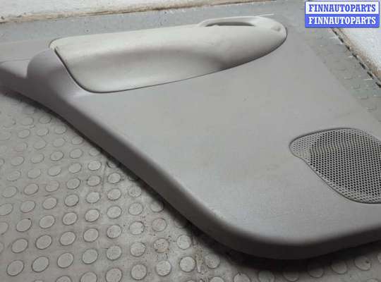 купить Дверная карта (Обшивка двери) на Chevrolet Trailblazer 2001-2010