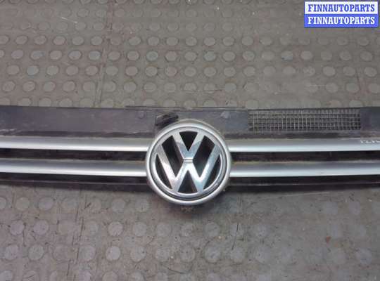 купить Решетка радиатора на Volkswagen Golf 4 1997-2005